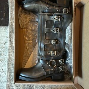 Rocky Brown Distressed - W9